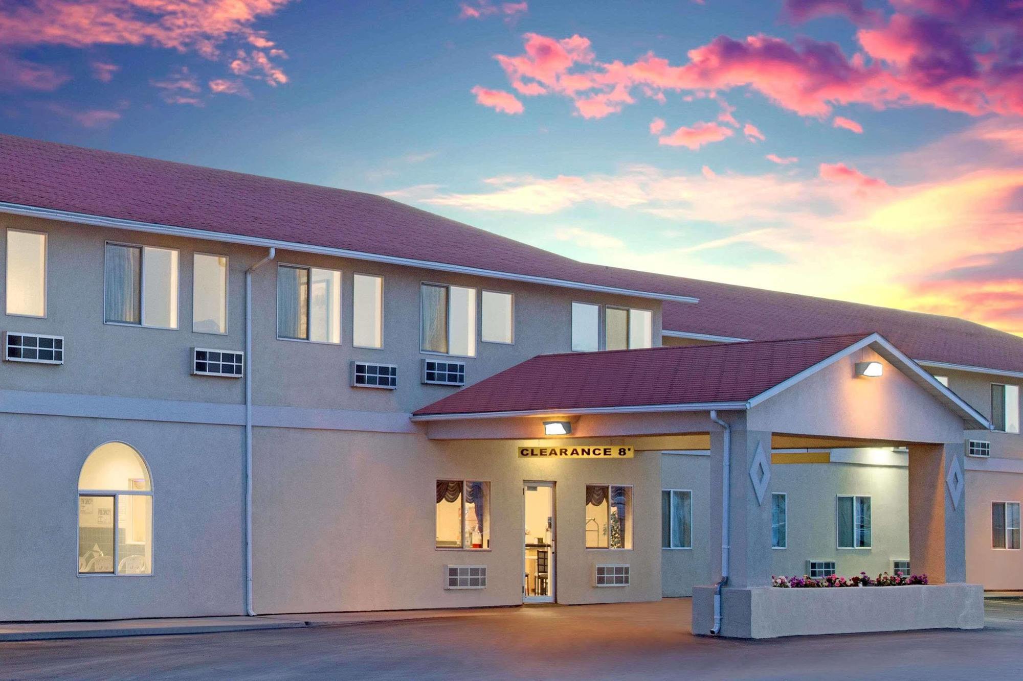 Super 8 By Wyndham Vernal Ut Экстерьер фото