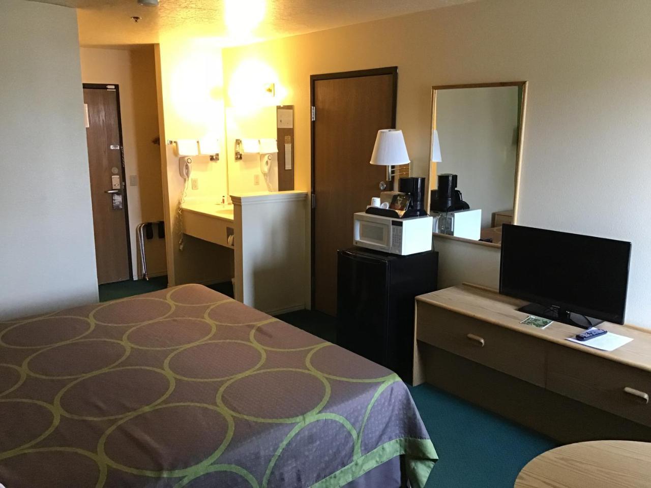 Super 8 By Wyndham Vernal Ut Экстерьер фото