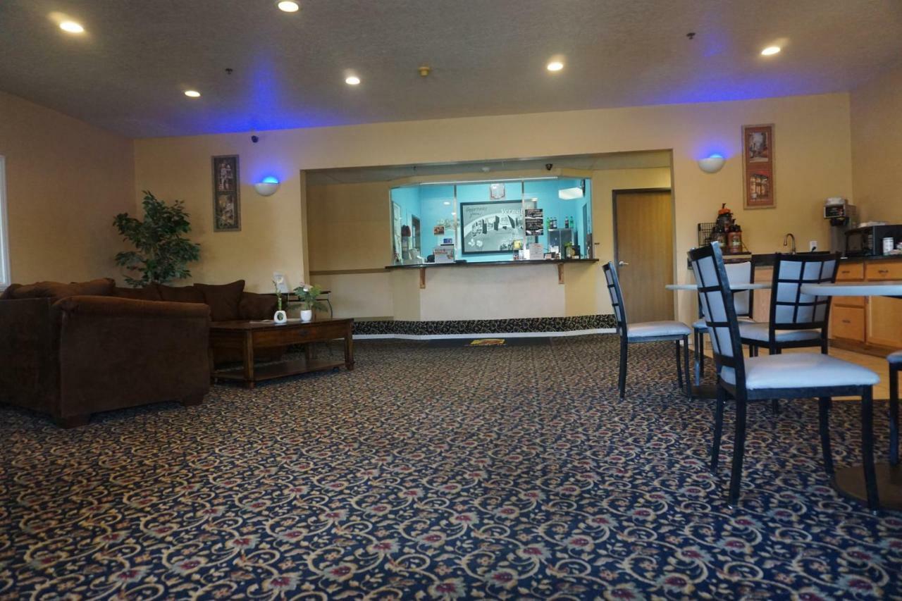 Super 8 By Wyndham Vernal Ut Экстерьер фото
